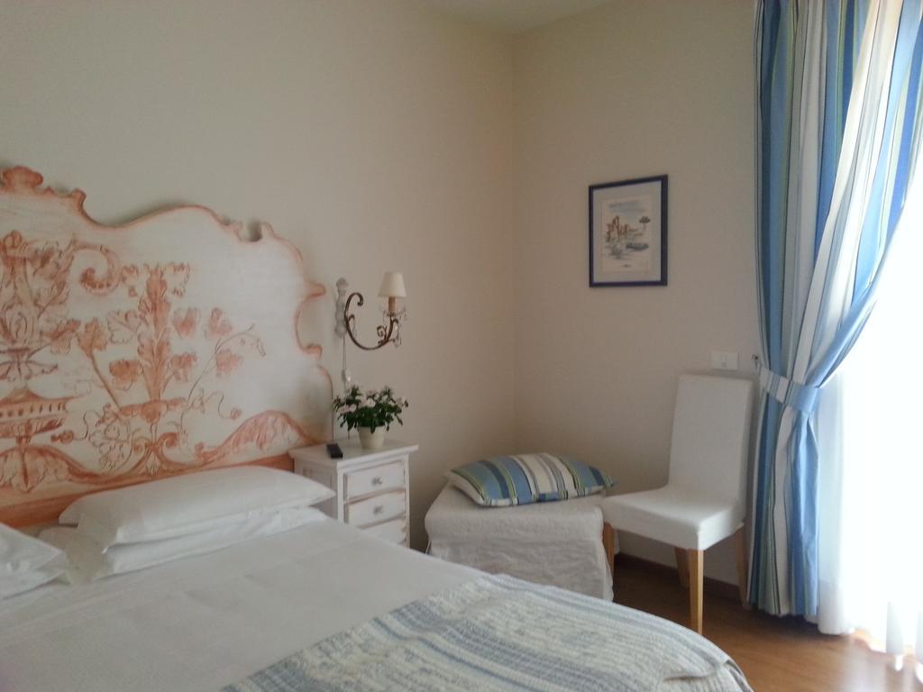 B&B Corte Frisonai Bardolino Pokoj fotografie